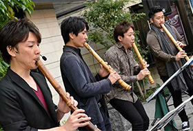 神楽坂芸能めぐり　街角ライブ